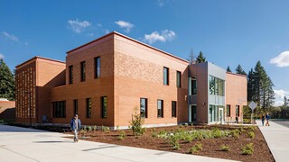Clackamas Community College Dejardin Science Complex