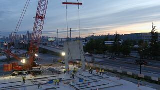 Tilting up wall panels by the dozen at Terminal 106