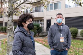 Project Manager Jacki Dunlap and Assistant Superintendent Shaun Anstice discuss their experience building the COVID clinic on the Fred Hutch campus in Seattle.