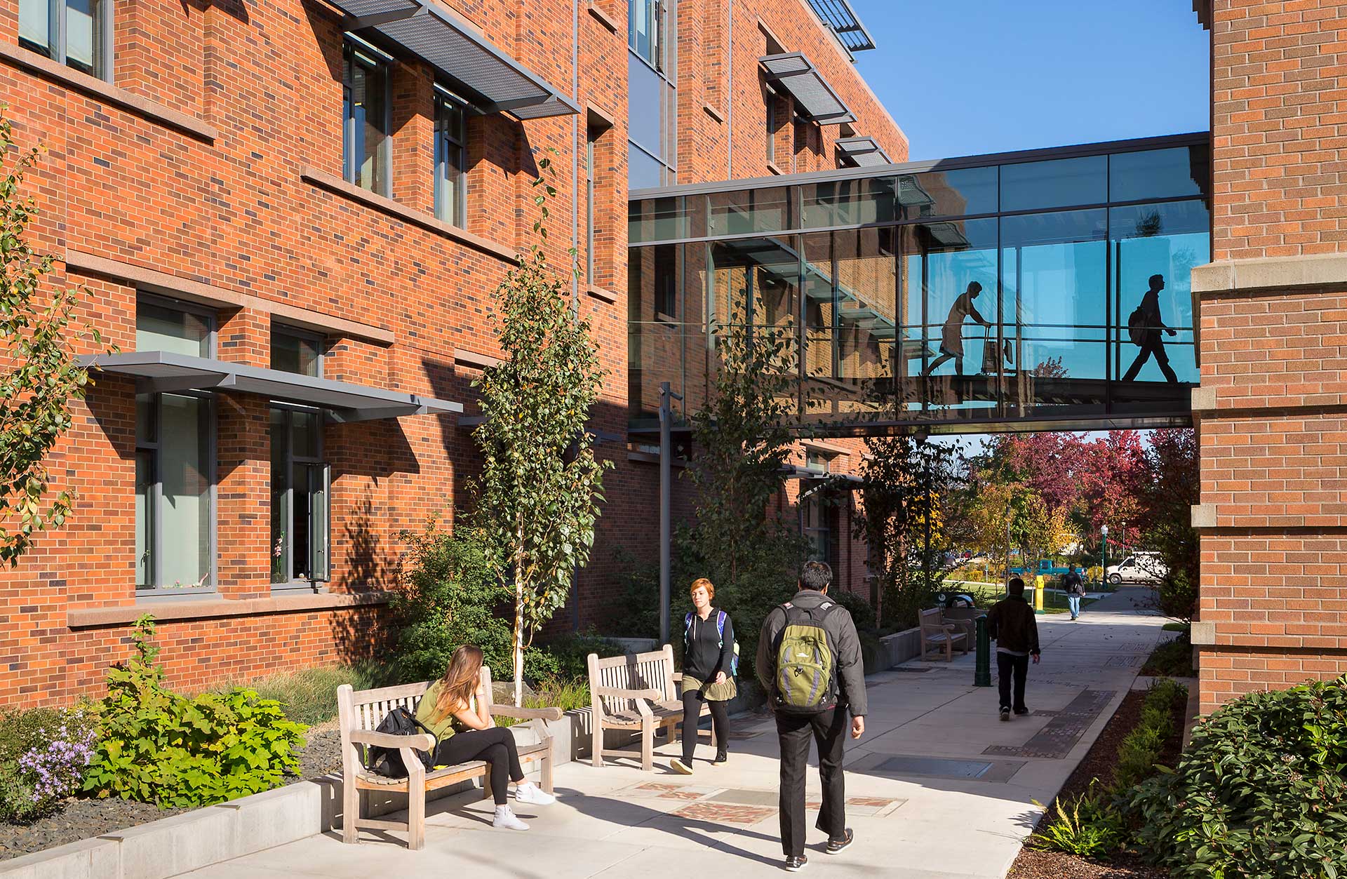 University of Oregon Lewis Integrative Science Building exterior
