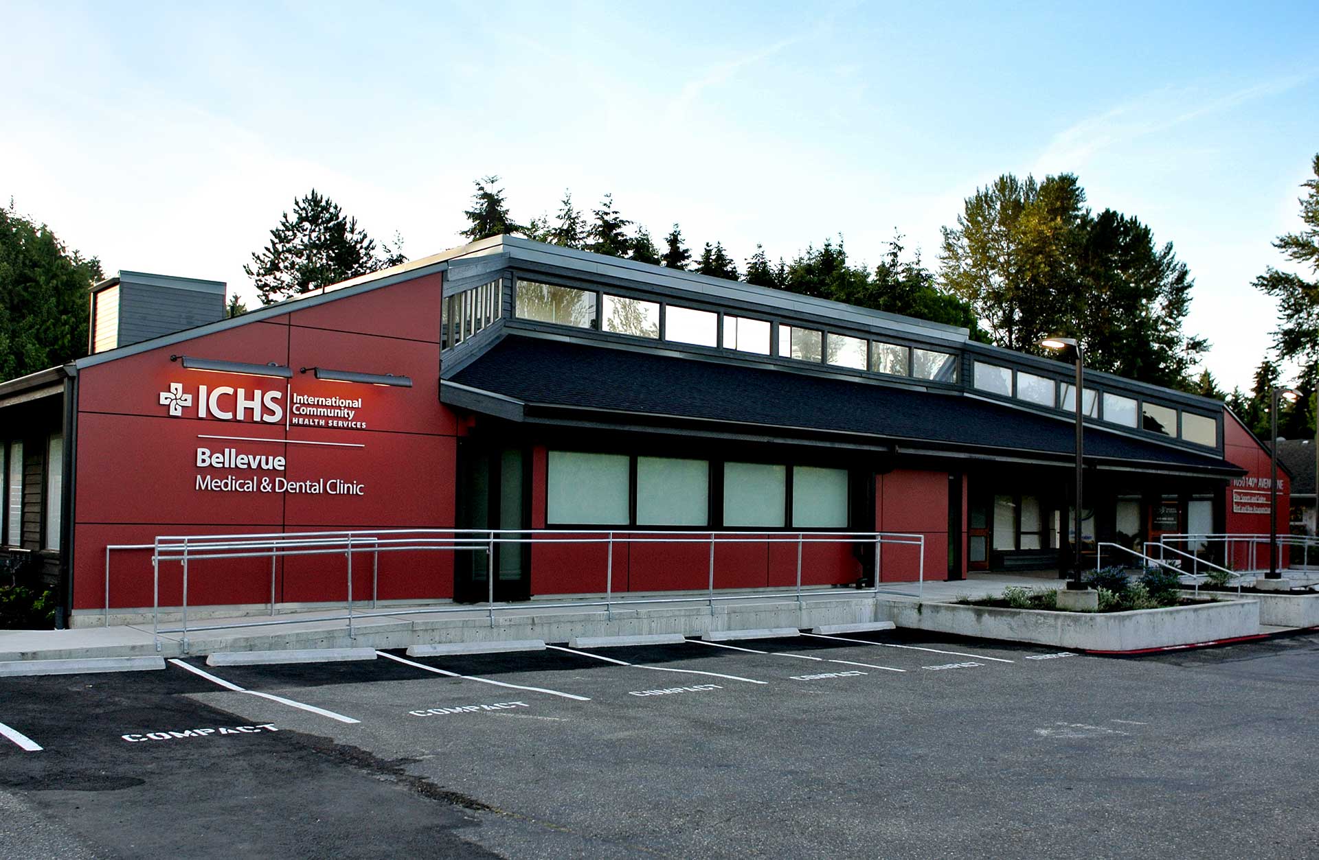 ICHS Bellevue Clinic exterior